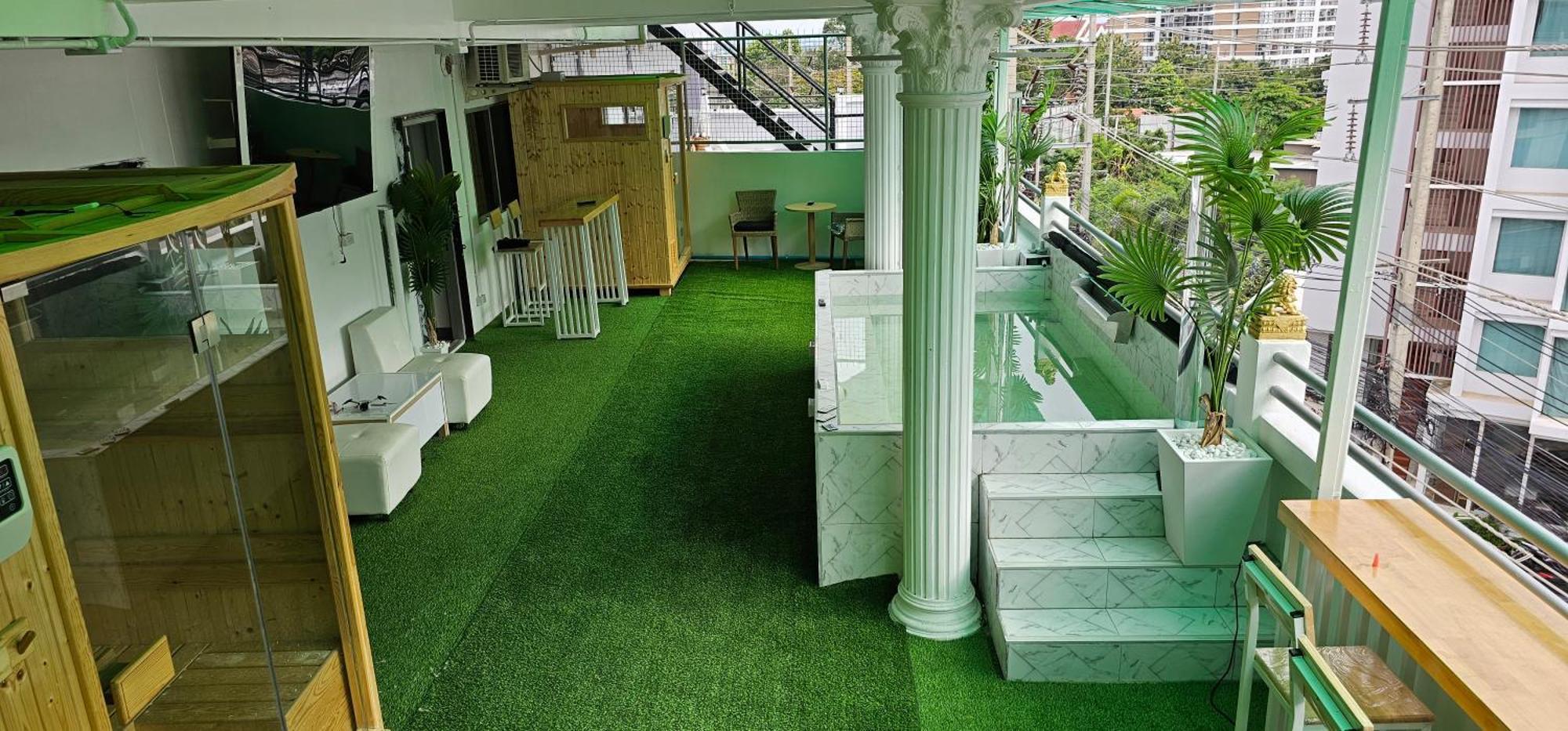 Xcess Residence Pattaya Eksteriør billede